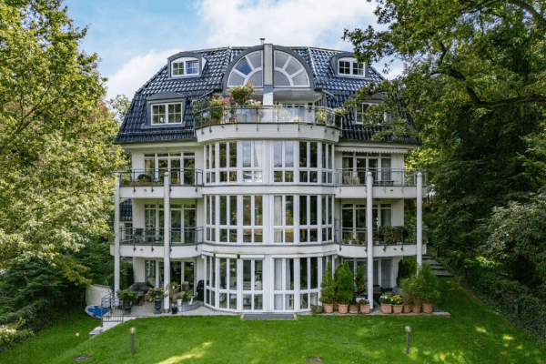 Predaj bytu 3-izbový 149 m², Berlin, Berlín Predaj bytu 3-izbový 149 m², Berlin, Berlín