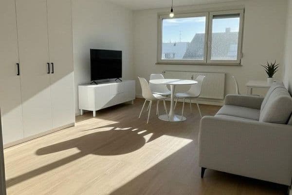 Prenájom bytu 2-izbový 44 m², Sperberstraße 19, Nürnberg Prenájom bytu 2-izbový 44 m², Sperberstraße 19, Nürnberg