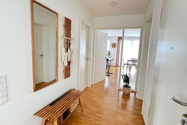 Prenájom bytu 3-izbový 81 m², Wiener Straße 180, Stuttgart, Bádensko-Wurttembersko Prenájom bytu 3-izbový 81 m², Wiener Straße 180, Stuttgart, Bádensko-Wurttembersko