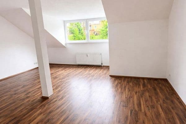 Prenájom bytu 3-izbový 87 m², Gathe 67A, Wuppertal Prenájom bytu 3-izbový 87 m², Gathe 67A, Wuppertal