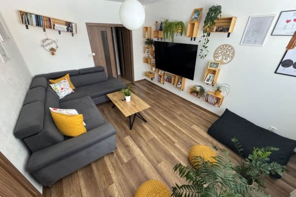 Prenájom bytu 3-izbový 74 m², Na Kopci, Jihlava, Kraj Vysočina Prenájom bytu 3-izbový 74 m², Na Kopci, Jihlava, Kraj Vysočina