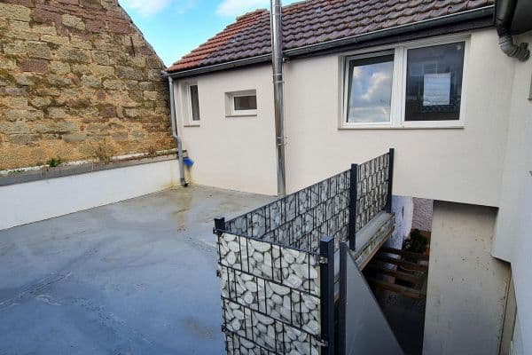 Prenájom bytu 2-izbový 75 m², Raiffeisenstraße 32, Schwaigern-Massenach Prenájom bytu 2-izbový 75 m², Raiffeisenstraße 32, Schwaigern-Massenach