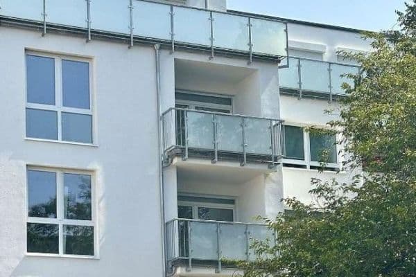 Prenájom bytu 3-izbový 77 m², Frankfurt, Hesensko Prenájom bytu 3-izbový 77 m², Frankfurt, Hesensko