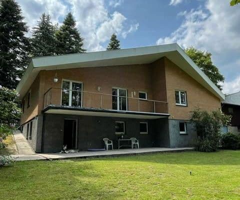 Predaj domu 194 m², pozemek 4.117 m², Wennigsen Predaj domu 194 m², pozemek 4.117 m², Wennigsen