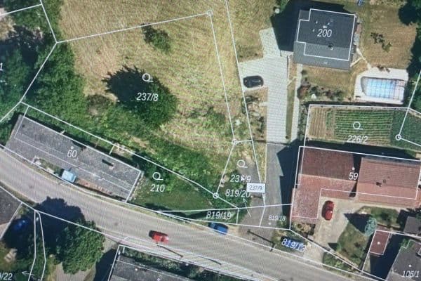 Predaj pozemku 1.124 m², Dobrovice Predaj pozemku 1.124 m², Dobrovice