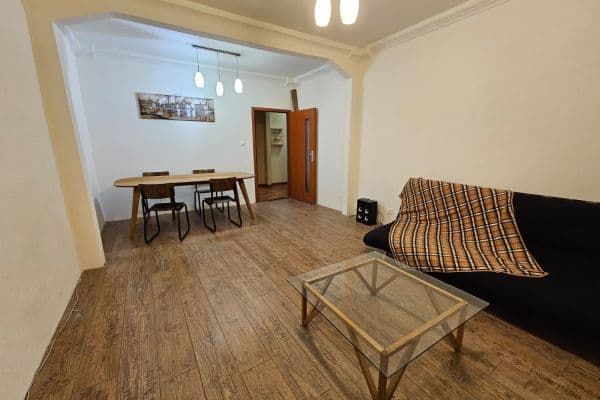 Prenájom bytu 3-izbový 67 m², Martinčekova, Bratislava Prenájom bytu 3-izbový 67 m², Martinčekova, Bratislava