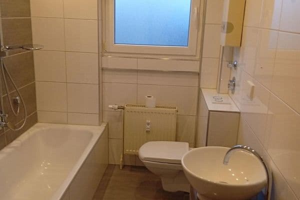 Prenájom bytu 3-izbový 80 m², Heppenheim Prenájom bytu 3-izbový 80 m², Heppenheim