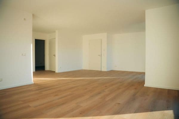 Prenájom bytu 3-izbový 81 m², Hackländerstr. 5, Osnabrück, Dolné Sasko Prenájom bytu 3-izbový 81 m², Hackländerstr. 5, Osnabrück, Dolné Sasko