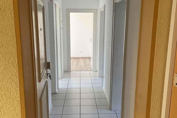 Predaj bytu 3-izbový 63 m², Landau Predaj bytu 3-izbový 63 m², Landau