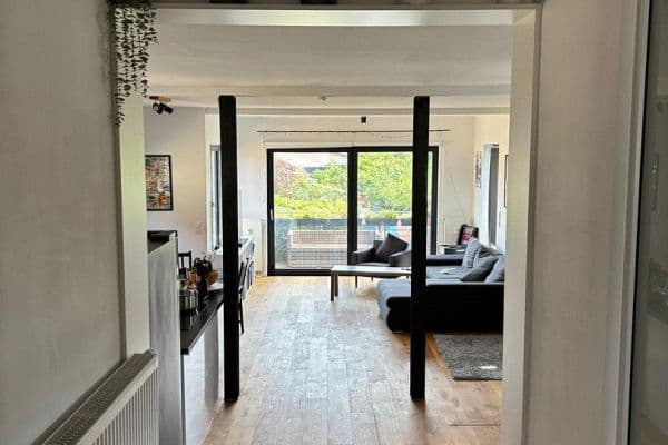 Prenájom bytu 4-izbový 108 m², Rheinauer Str. 34, Brühl Prenájom bytu 4-izbový 108 m², Rheinauer Str. 34, Brühl