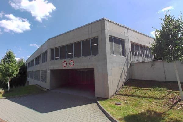 Prenájom garáže 17 m², Žebětínská, Brno Prenájom garáže 17 m², Žebětínská, Brno