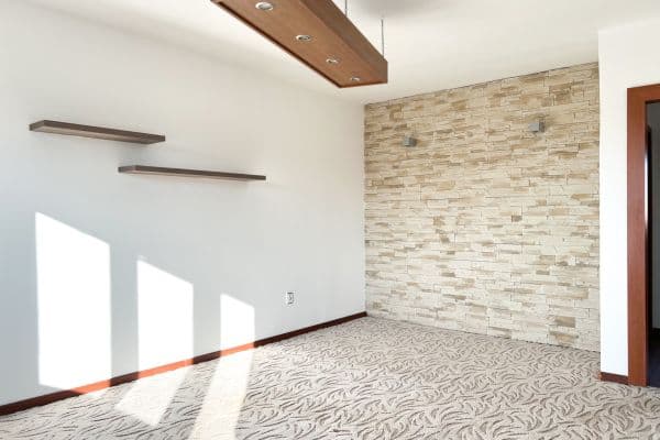 Prenájom bytu 3-izbový 56 m², Ječná, Hradec Králové Prenájom bytu 3-izbový 56 m², Ječná, Hradec Králové