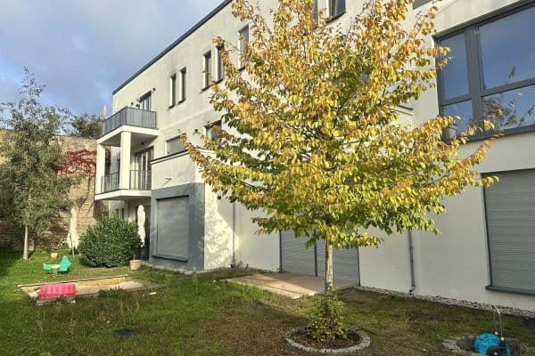 Predaj bytu 3-izbový 100 m², Lindenstraße 7c, Teltow Predaj bytu 3-izbový 100 m², Lindenstraße 7c, Teltow