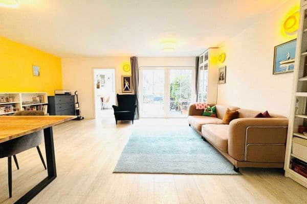 Predaj bytu 4-izbový 130 m², Mering, Bavorsko Predaj bytu 4-izbový 130 m², Mering, Bavorsko