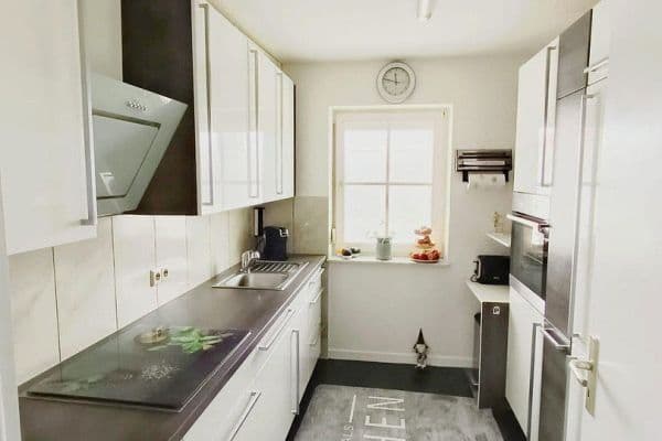 Predaj bytu 4-izbový 97 m², Gemmingen Predaj bytu 4-izbový 97 m², Gemmingen