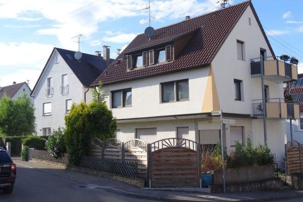 Prenájom bytu 2-izbový 55 m², Esslingen Prenájom bytu 2-izbový 55 m², Esslingen