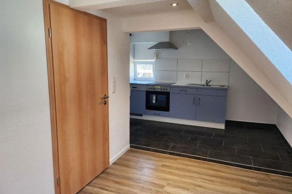 Prenájom bytu 2-izbový 36 m², Schramberg Prenájom bytu 2-izbový 36 m², Schramberg