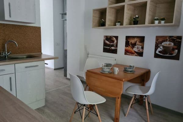 Prenájom bytu 2-izbový 60 m², Wilgartswiesen Prenájom bytu 2-izbový 60 m², Wilgartswiesen