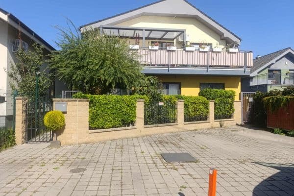 Predaj bytu 4-izbový 99 m², Tymiánová, Bratislava Predaj bytu 4-izbový 99 m², Tymiánová, Bratislava