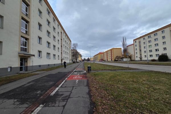 Prenájom bytu 2-izbový 52 m², tř. Osvobození, Prenájom bytu 2-izbový 52 m², tř. Osvobození,