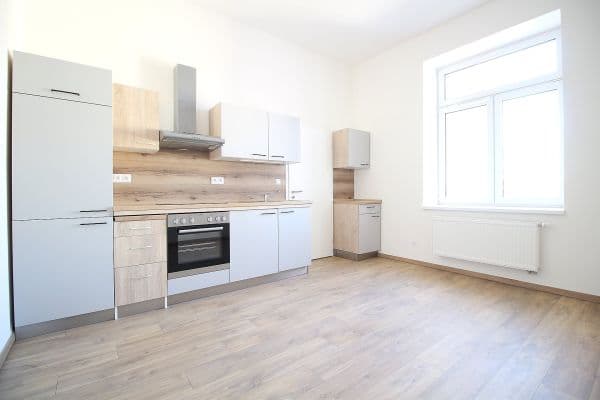 Prenájom bytu 2-izbový 58 m², S. K. Neumanna, Prenájom bytu 2-izbový 58 m², S. K. Neumanna,