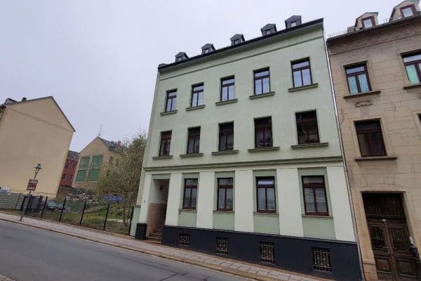 Predaj domu 372 m², pozemek 370 m², Humboldtstraße 8, Reichenbach, Sasko Predaj domu 372 m², pozemek 370 m², Humboldtstraße 8, Reichenbach, Sasko