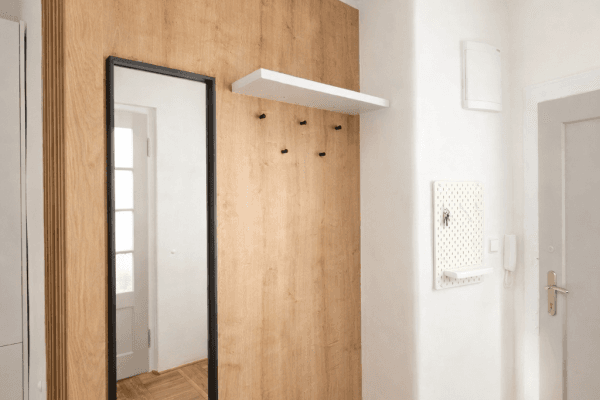 Prenájom bytu 2-izbový 53 m², Šumavská, Liberec Prenájom bytu 2-izbový 53 m², Šumavská, Liberec