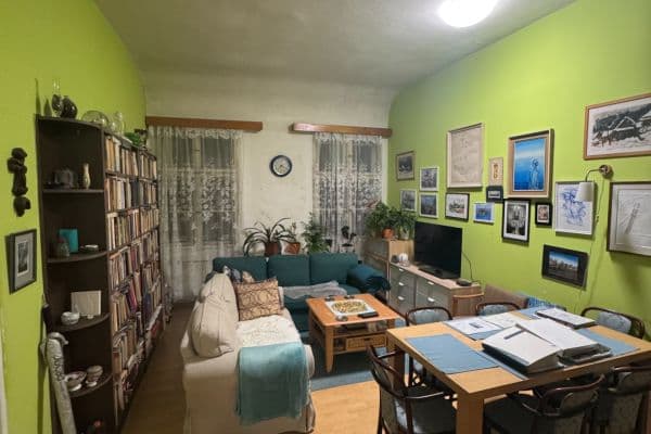 Predaj bytu 4-izbový 102 m², U Půjčovny, Praha Predaj bytu 4-izbový 102 m², U Půjčovny, Praha