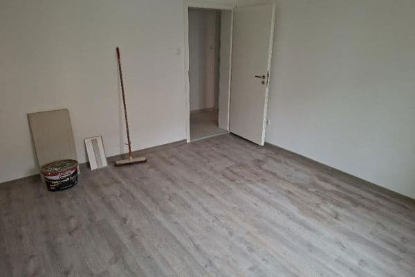Prenájom bytu 2-izbový 54 m², Hofackerstraße 34c, Augsburg-Haunsttn.,-Siebenbr., Bavorsko Prenájom bytu 2-izbový 54 m², Hofackerstraße 34c, Augsburg-Haunsttn.,-Siebenbr., Bavorsko