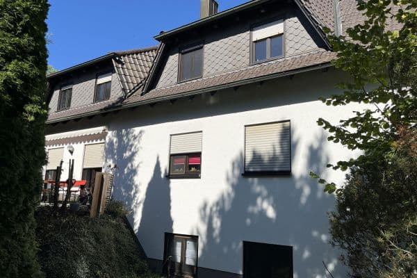 Prenájom bytu 2-izbový 67 m², Heroldsbach Prenájom bytu 2-izbový 67 m², Heroldsbach