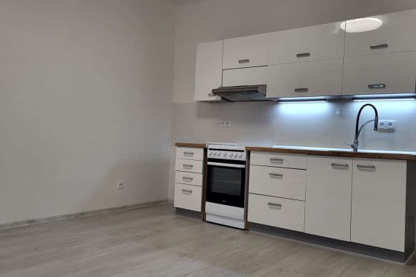 Prenájom bytu 3-izbový 63 m², Pastrnkova, Brno Prenájom bytu 3-izbový 63 m², Pastrnkova, Brno