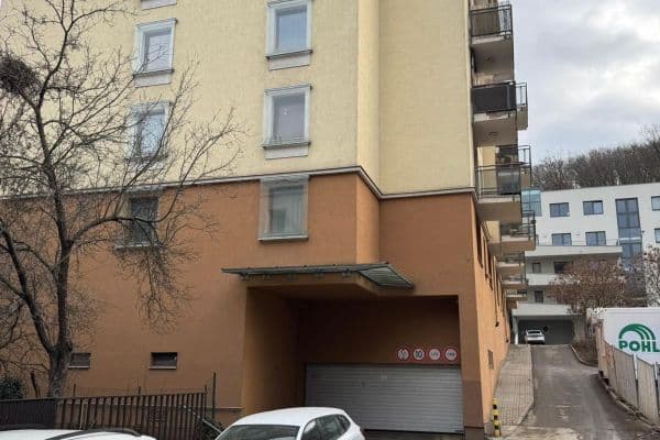 Prenájom bytu 2-izbový 42 m², Na Neklance, Praha Prenájom bytu 2-izbový 42 m², Na Neklance, Praha