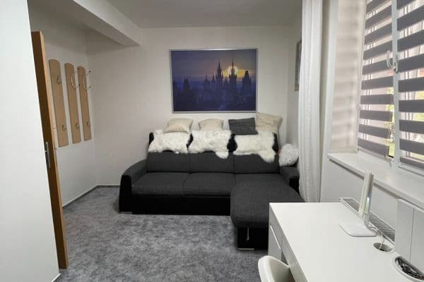 Predaj bytu 3-izbový 72 m², Generála Selnera, Kladno Predaj bytu 3-izbový 72 m², Generála Selnera, Kladno