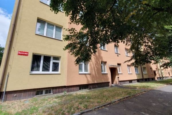 Predaj bytu 3-izbový 77 m², Dukelských hrdinů, Kolín Predaj bytu 3-izbový 77 m², Dukelských hrdinů, Kolín