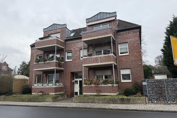 Prenájom bytu 3-izbový 88 m², Niedieckstr. 118, Nettetal Prenájom bytu 3-izbový 88 m², Niedieckstr. 118, Nettetal