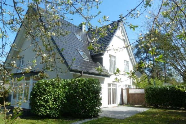 Prenájom domu 151 m², pozemek 350 m², Hamburg, Hamburg Prenájom domu 151 m², pozemek 350 m², Hamburg, Hamburg