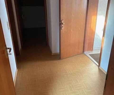 Prenájom bytu 3-izbový 75 m², Mannheim, Bádensko-Wurttembersko Prenájom bytu 3-izbový 75 m², Mannheim, Bádensko-Wurttembersko