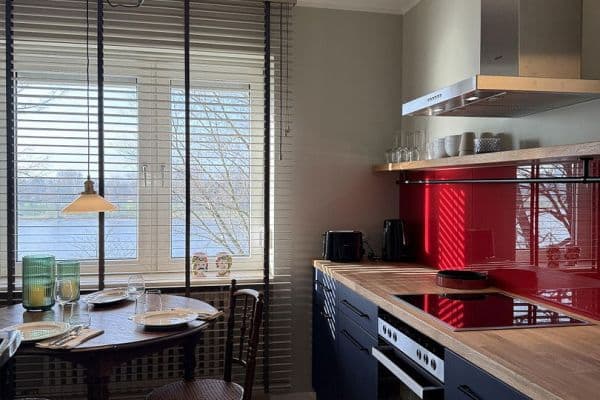 Prenájom bytu 3-izbový 70 m², Düsseldorfer str 45, Köln Prenájom bytu 3-izbový 70 m², Düsseldorfer str 45, Köln