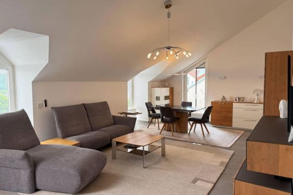 Predaj bytu 3-izbový 106 m², Hornberger Straße 12, Böblingen Predaj bytu 3-izbový 106 m², Hornberger Straße 12, Böblingen