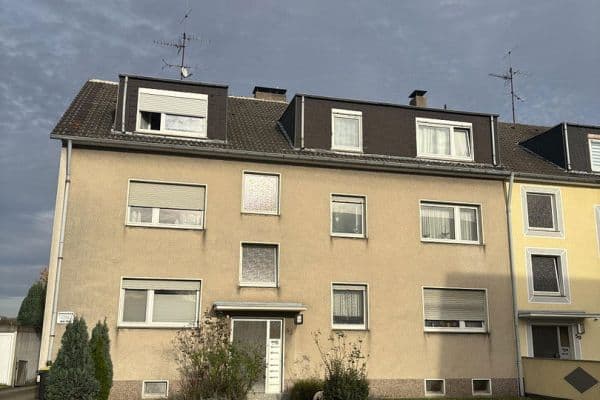 Prenájom bytu 3-izbový 70 m², Levinstr. 52, Essen Prenájom bytu 3-izbový 70 m², Levinstr. 52, Essen