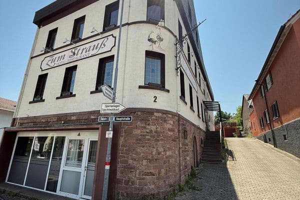 Prenájom bytu 1-izbový 63 m², Talstraße 2, Ettlingen Prenájom bytu 1-izbový 63 m², Talstraße 2, Ettlingen