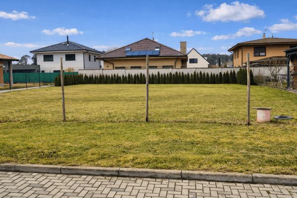 Predaj pozemku 713 m², Seifertova, Lysá nad Labem Predaj pozemku 713 m², Seifertova, Lysá nad Labem