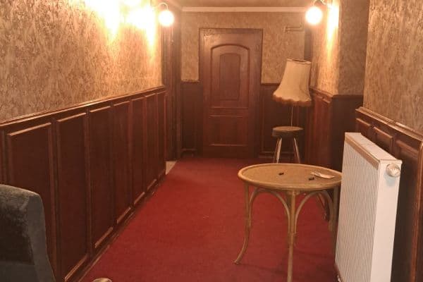 Prenájom nebytového priestoru 135 m², Petřínská, Praha Prenájom nebytového priestoru 135 m², Petřínská, Praha