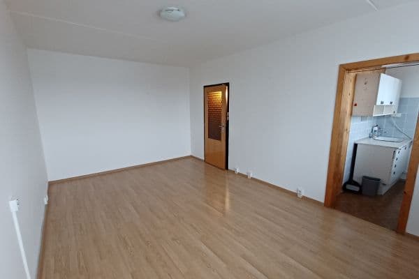 Prenájom bytu 1-izbový 34 m², Pejevové, Praha Prenájom bytu 1-izbový 34 m², Pejevové, Praha