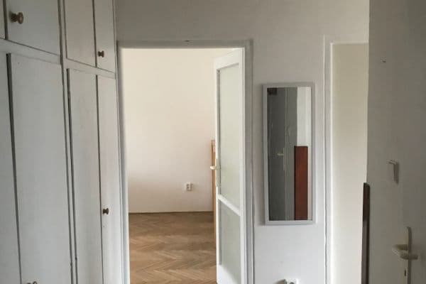 Prenájom bytu 2-izbový 55 m², Dřevnická, Zlín Prenájom bytu 2-izbový 55 m², Dřevnická, Zlín