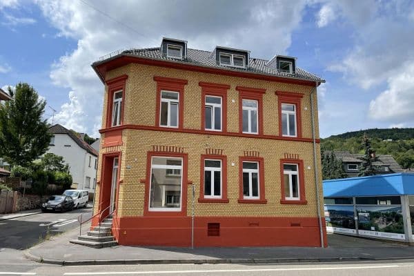 Prenájom bytu 3-izbový 93 m², Koblenzer Strasse 41, Bingen Prenájom bytu 3-izbový 93 m², Koblenzer Strasse 41, Bingen