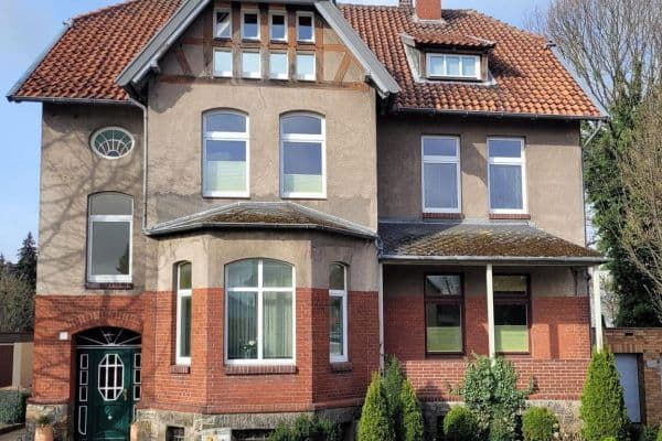 Predaj domu 300 m², pozemek 1.752 m², Ronnenberg Predaj domu 300 m², pozemek 1.752 m², Ronnenberg