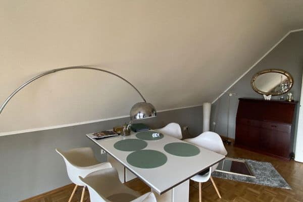 Prenájom bytu 3-izbový 88 m², Monheim am Rhein Prenájom bytu 3-izbový 88 m², Monheim am Rhein