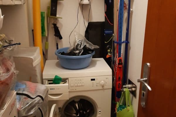 Prenájom bytu 2-izbový 54 m², Laudonova, Praha Prenájom bytu 2-izbový 54 m², Laudonova, Praha