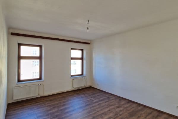 Prenájom bytu 3-izbový 89 m², Merhautova, Brno Prenájom bytu 3-izbový 89 m², Merhautova, Brno